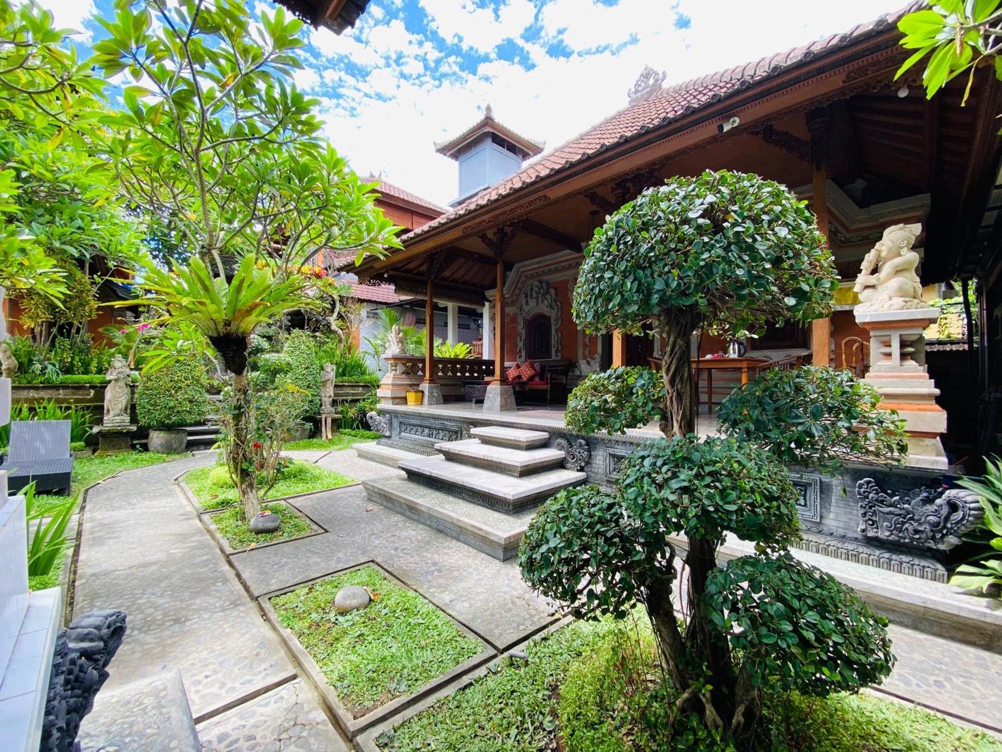 Aura Bisma Guesthouse Ubud Exteriör bild